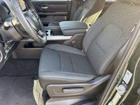 New 2026 RAM 1500 Express AWD/4WD image 9