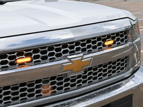 Used 2019 Chevrolet Silverado 2500 W/T AWD/4WD image 26
