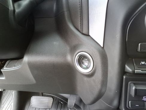 Used 2019 GMC Sierra 1500 SLT w/ SLT Premium Plus Package image 13