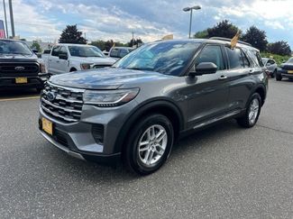 Certified 2025 Ford Explorer Active AWD/4WD video 3