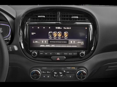 New 2025 Kia Soul S image 28