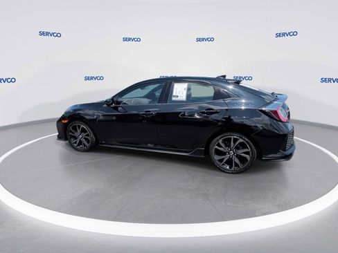 Used 2018 Honda Civic Sport Touring image 5