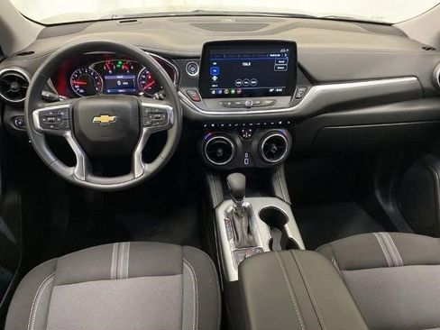 Certified 2025 Chevrolet Blazer LT image 26