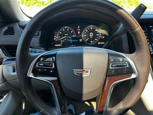 Used 2015 Cadillac Escalade ESV Luxury image 18