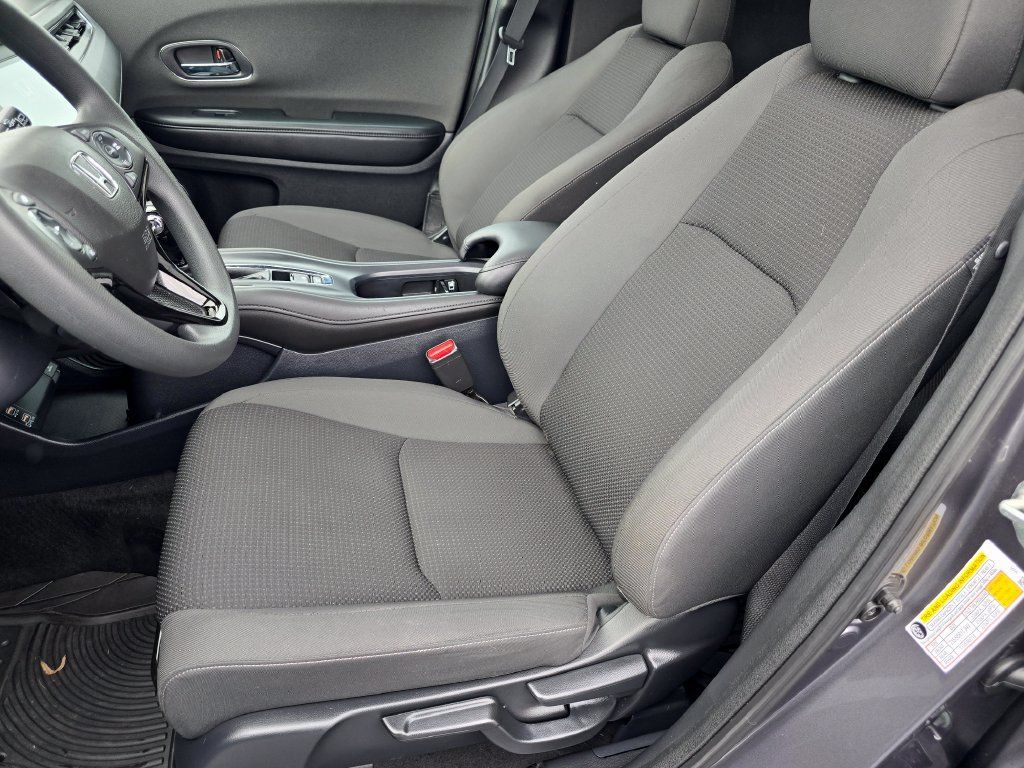 Used 2022 Honda HR-V EX image 17