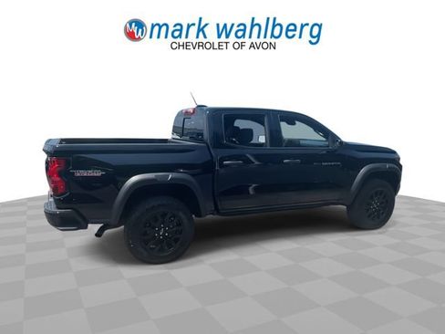 Used 2024 Chevrolet Colorado Trail Boss w/ Safety Package AWD/4WD image 8