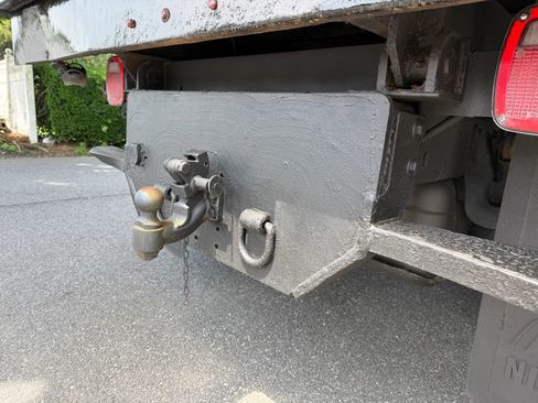 Used 2018 RAM 5500 Tradesman w/ Power & Remote Entry Group AWD/4WD image 13