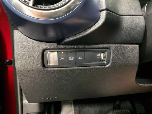 Used 2024 Chevrolet Equinox EV LT FWD image 25