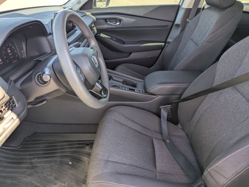 Used 2023 Honda Accord EX image 24