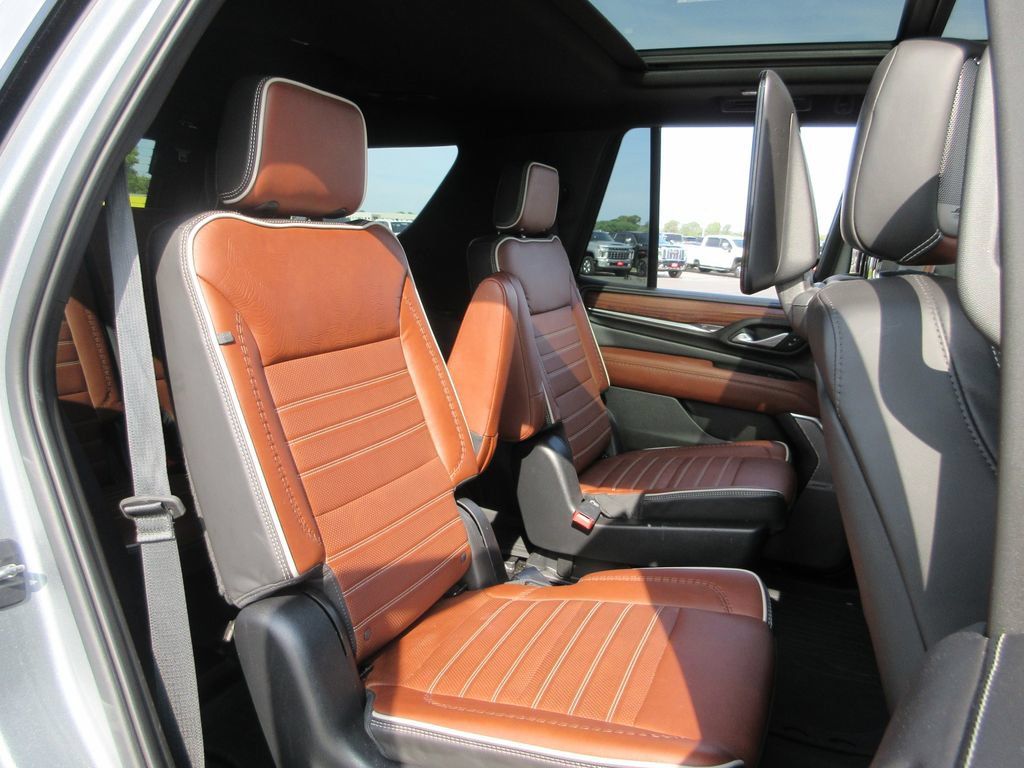 Certified 2023 GMC Yukon Denali Ultimate AWD/4WD image 29