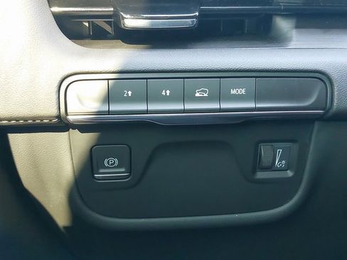 Certified 2023 Cadillac Escalade Premium Luxury w/ LPO, Floor Liner Package image 29