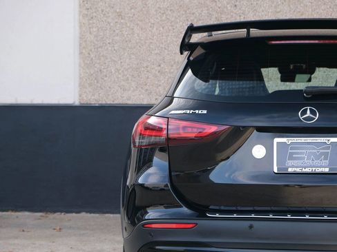 Used 2022 Mercedes-Benz GLA 45 AMG 4MATIC image 17