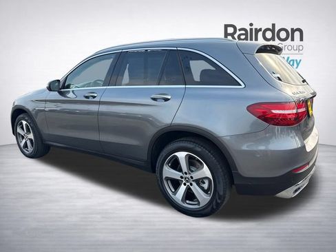 Used 2019 Mercedes-Benz GLC 300 4MATIC image 5