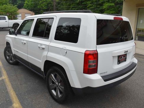 Used 2014 Jeep Patriot High Altitude FWD image 6