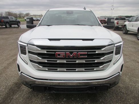 New 2026 GMC Sierra 1500 SLE w/ Max Trailering Package AWD/4WD image 11