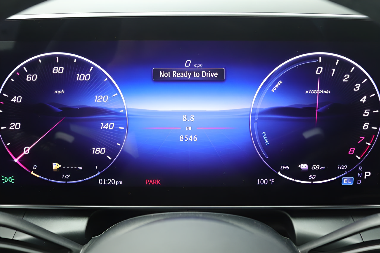 Certified 2025 Mercedes-Benz GLC 350e 4MATIC image 11