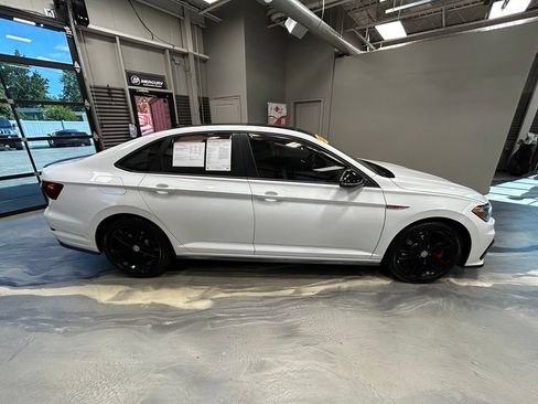 Used 2021 Volkswagen Jetta GLI Autobahn FWD image 23