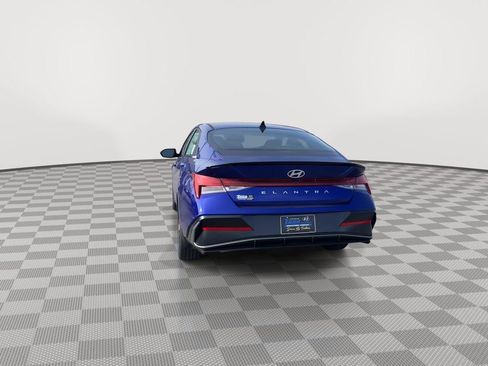 New 2026 Hyundai Elantra SEL Sport Premium image 32