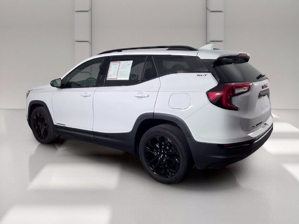 Used 2022 GMC Terrain SLT w/ Elevation Edition FWD image 6