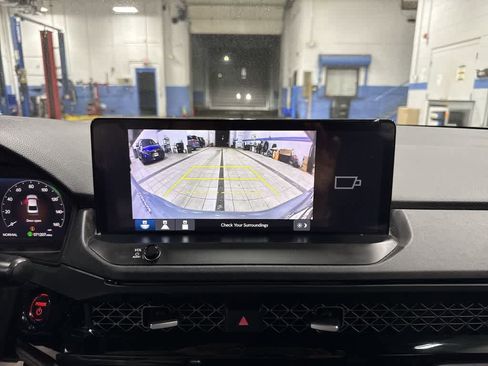 Used 2023 Honda Accord Sport image 24