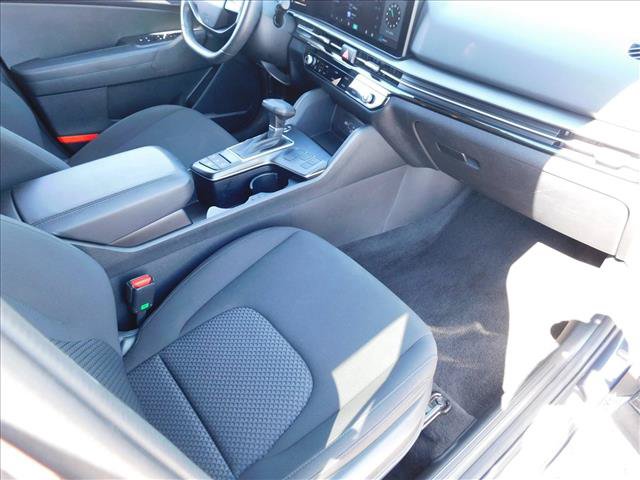 Used 2026 Kia Sportage LX FWD image 28