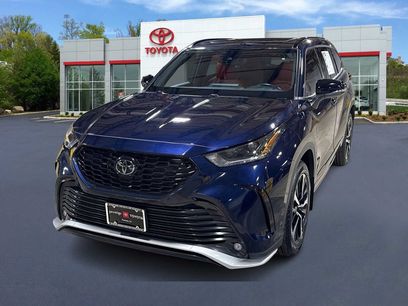 Used 2022 Toyota Highlander XSE