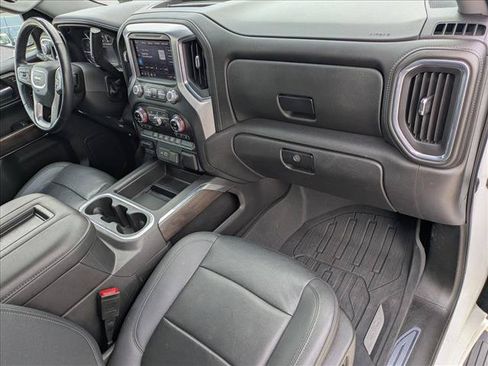 Used 2022 GMC Sierra 1500 SLT AWD/4WD image 21