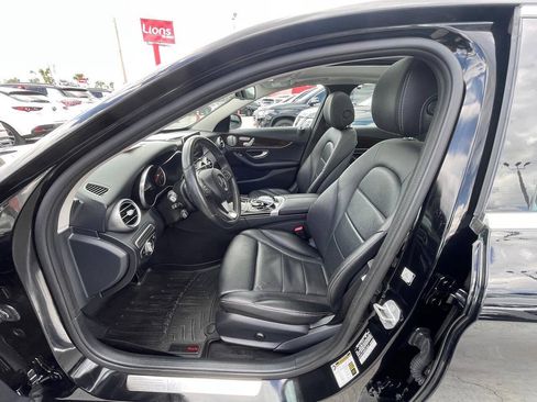 Used 2018 Mercedes-Benz C 300 4MATIC Sedan image 13