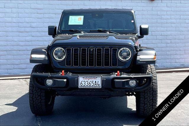Certified 2024 Jeep Gladiator Mojave AWD/4WD image 2