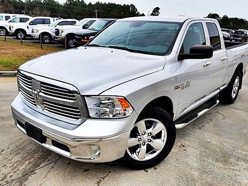 Used 2014 RAM 1500 Big Horn image 3