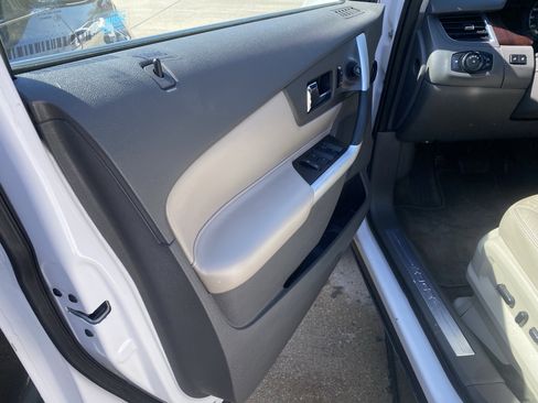 Used 2013 Ford Edge Limited image 5
