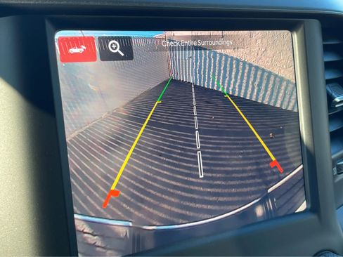 Used 2024 RAM 3500 Tradesman w/ Chrome Appearance Group image 20