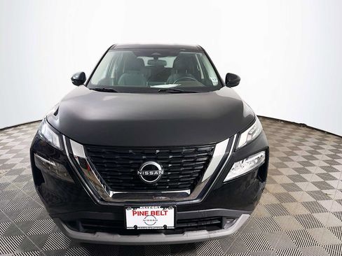 Used 2022 Nissan Rogue SV AWD/4WD image 2
