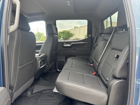 New 2026 GMC Sierra 1500 Elevation w/ Elevation Premium Package AWD/4WD image 13