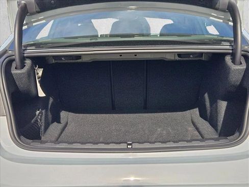 Used 2025 BMW 330i Sedan w/ M Sport Package image 6