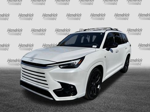 New 2026 Lexus TX 500h AWD image 5