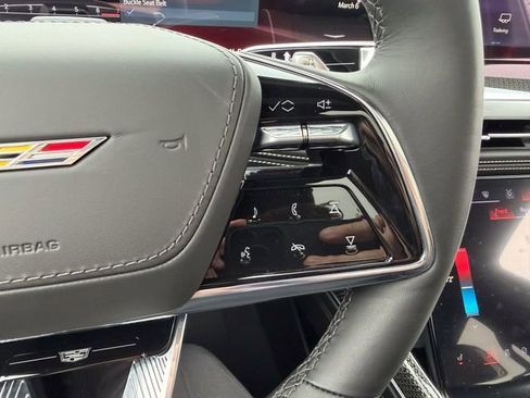 Certified 2026 Cadillac Escalade V w/ LPO, ONYX Package image 25