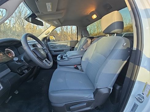 Used 2019 RAM 1500 Tradesman w/ Chrome Plus Package image 15