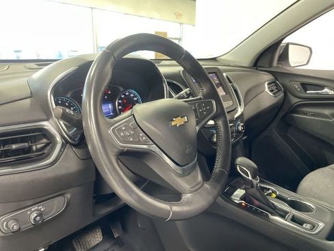 Used 2022 Chevrolet Equinox LT image 14
