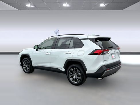 Used 2025 Toyota RAV4 Limited w/ Advanced Technology Package AWD/4WD image 3