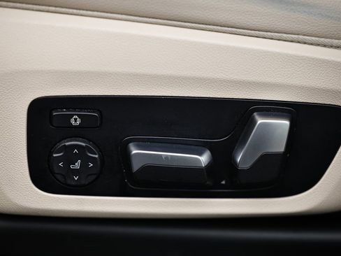 Used 2021 BMW X3 xDrive30e w/ Premium Package image 21