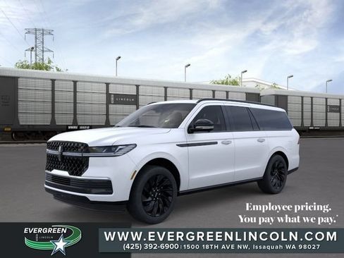 New 2026 Lincoln Navigator L Reserve AWD/4WD image 1