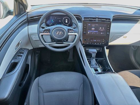 Certified 2024 Hyundai Tucson SEL AWD/4WD image 2