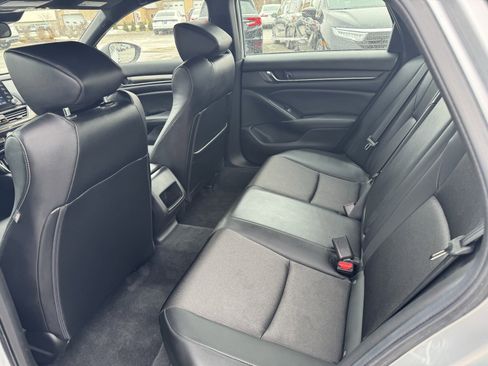 Used 2022 Honda Accord Sport image 12