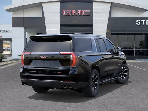 Used 2026 GMC Yukon XL AT4 Ultimate AWD/4WD image 4