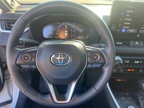 Used 2024 Toyota RAV4 XSE image 13