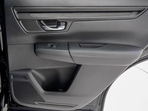 Certified 2025 Honda CR-V EX image 32