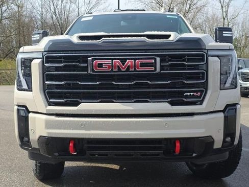 New 2026 GMC Sierra 2500 AT4 AWD/4WD image 11