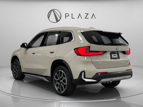 Used 2026 BMW X1 xDrive28i w/ Technology Package image 4