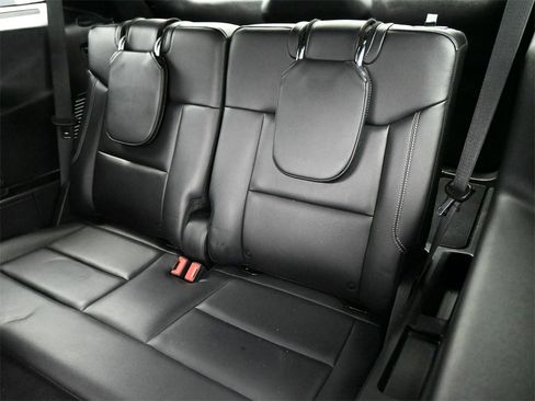 Used 2020 Ford Explorer ST w/ Premium Technology Package image 19